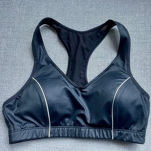 Black Sports Bra
